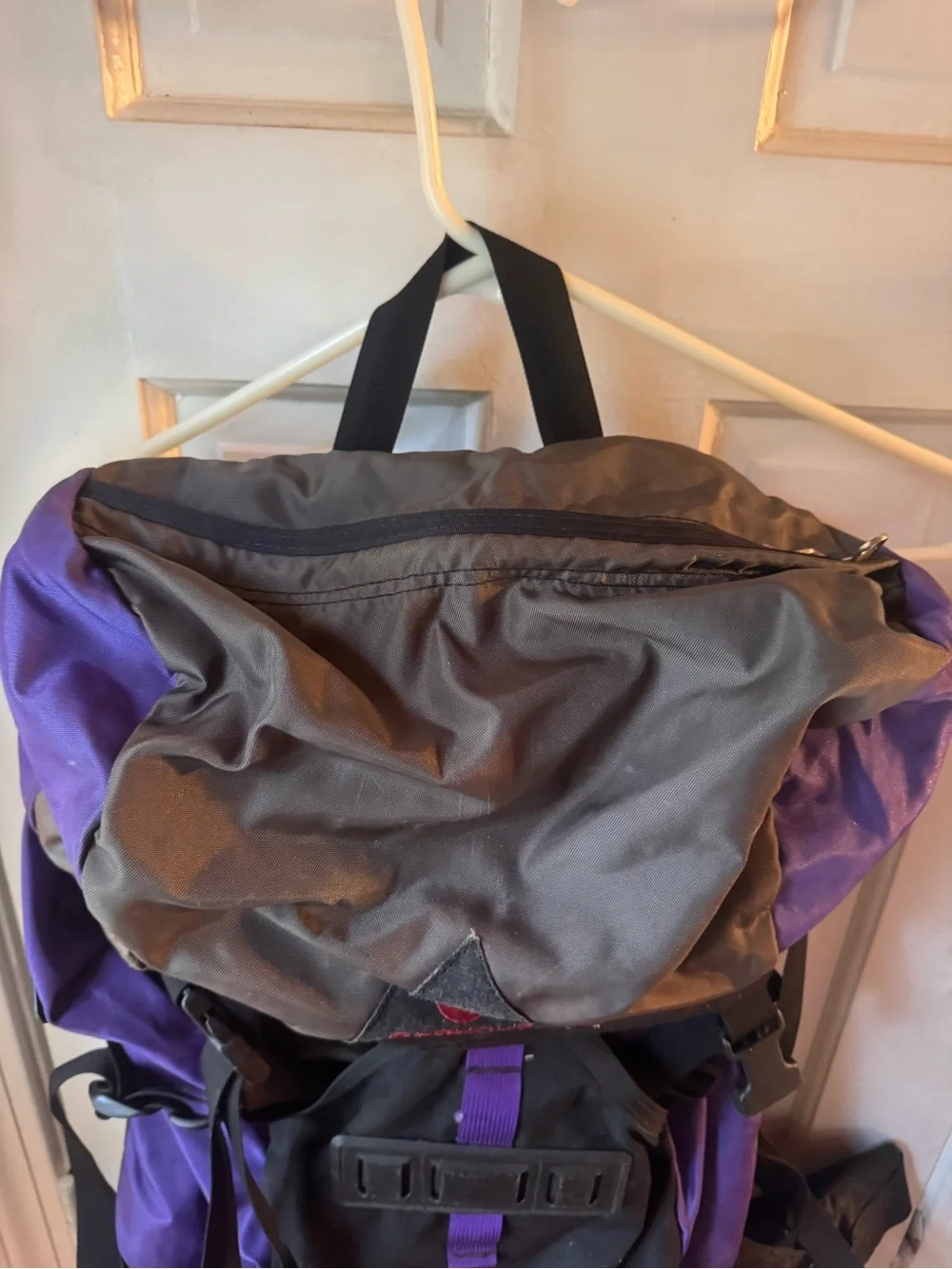 Vintage Garmont Internal Frame Hiking Backpack . 50–55L Perfect for hikers